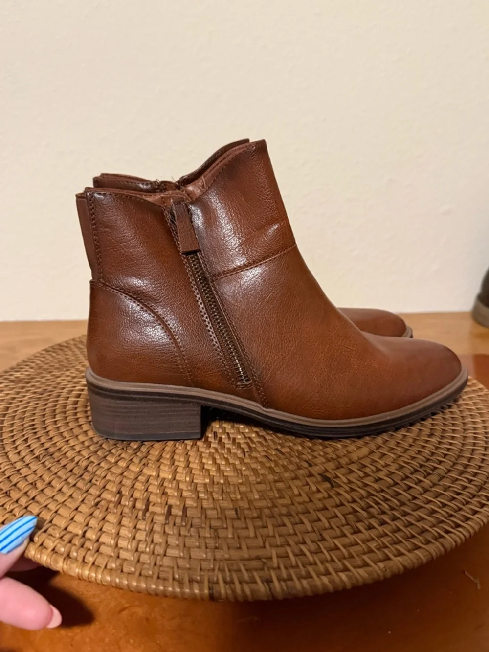 Women’s Tan  Brown Leather Ankle Boots‎ - Classic Side Zip